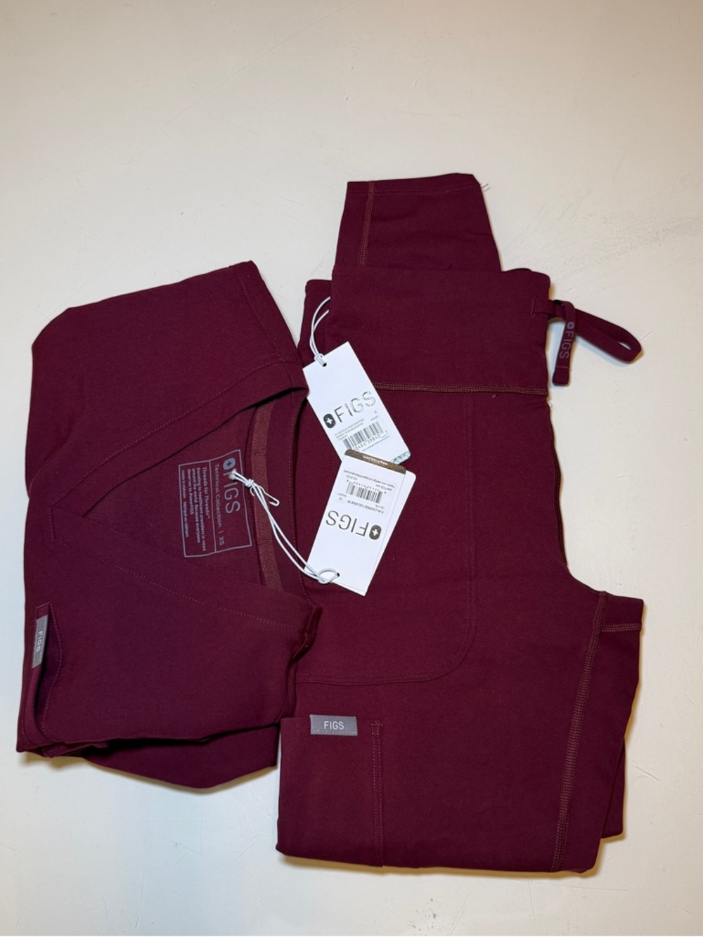 FIGS Burgundy Scrub Leggings Set